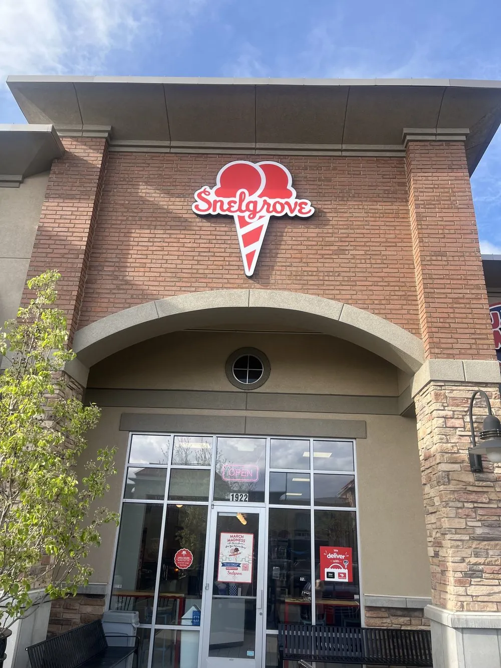 Snelgrove Centerville storefront